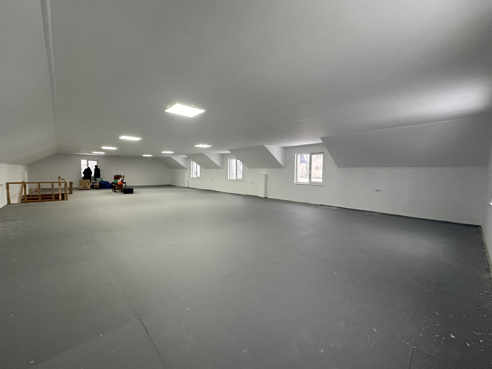 Фото 5 — Продаж - Приміщення вільного призначення - - Ціна $265,000 - 1973