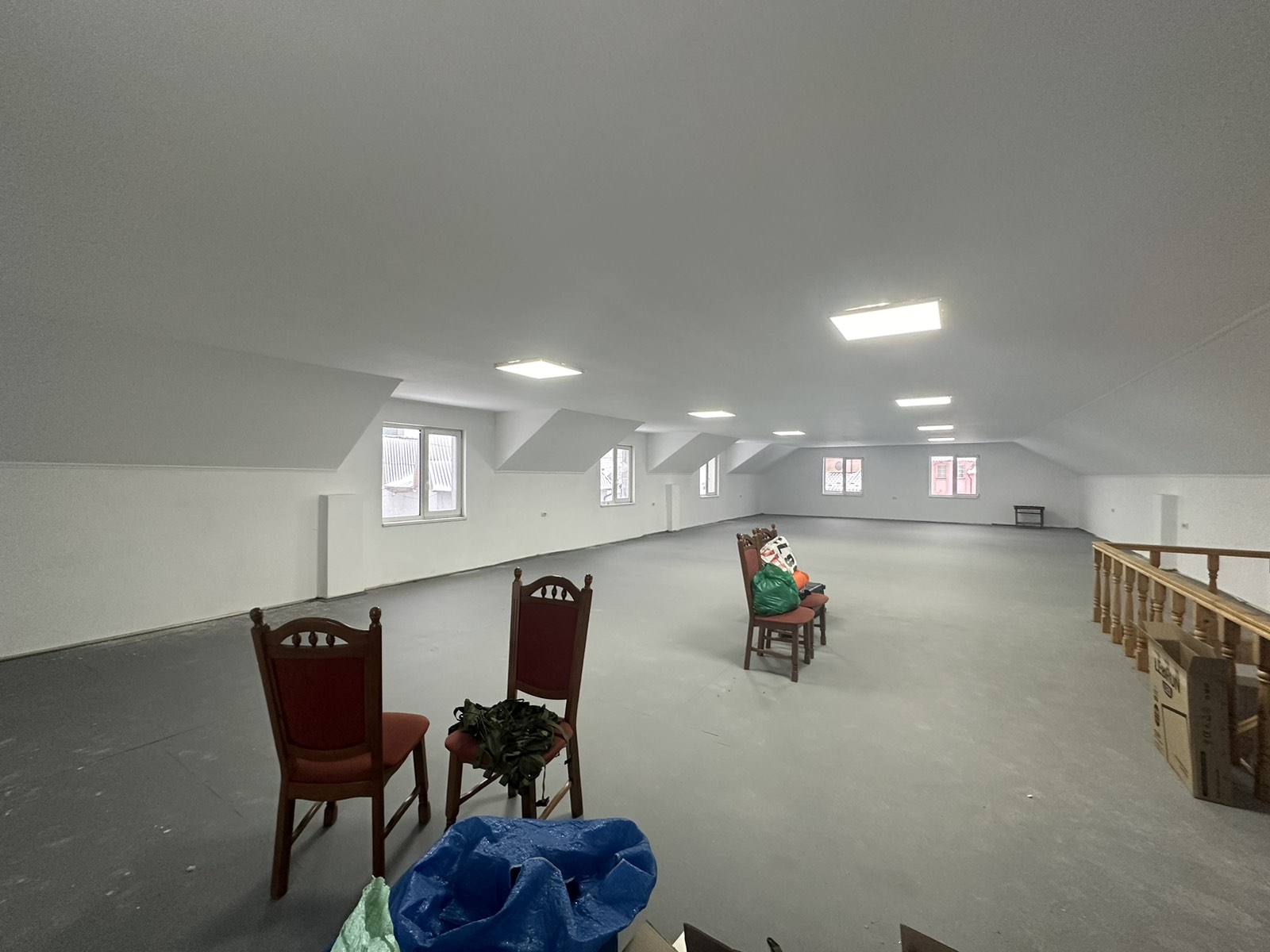 Фото 7 — Продаж - Приміщення вільного призначення - - Ціна $265,000 - 1973