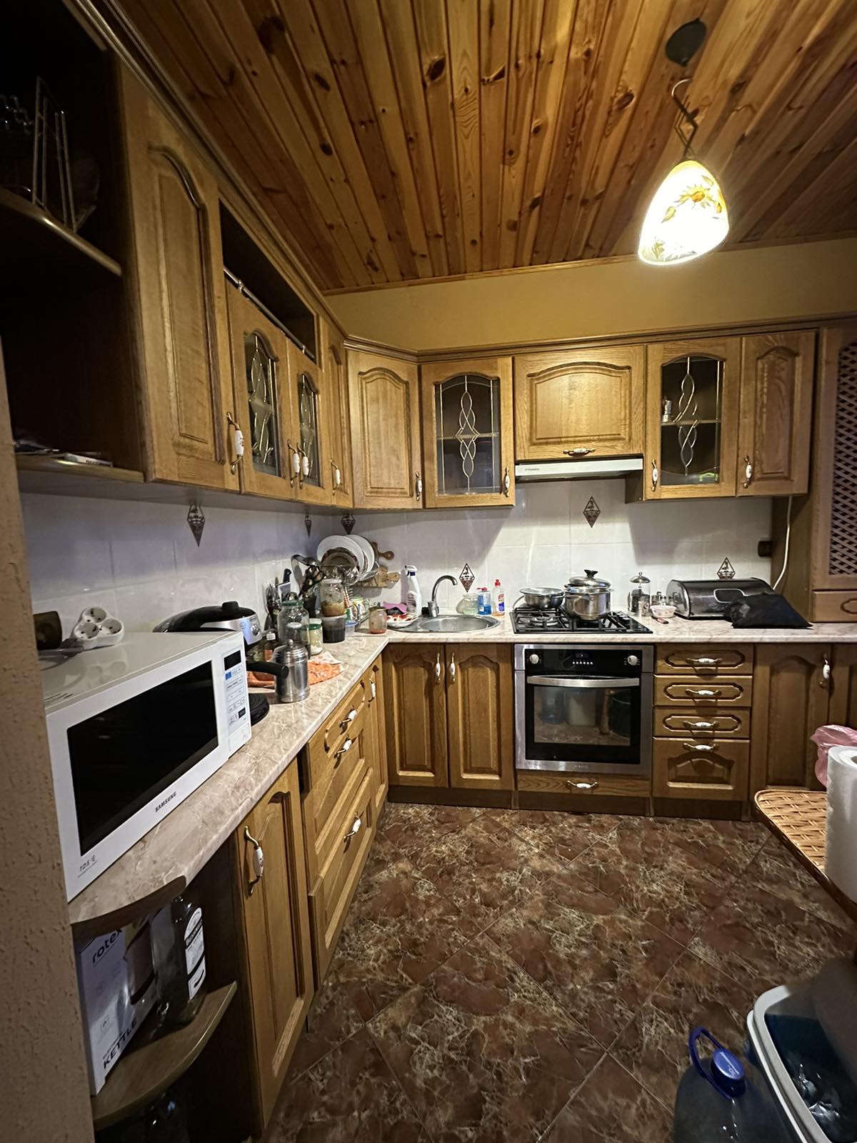 Фото 18 — Продаж - Готелі - - Ціна $295,000 - 1976