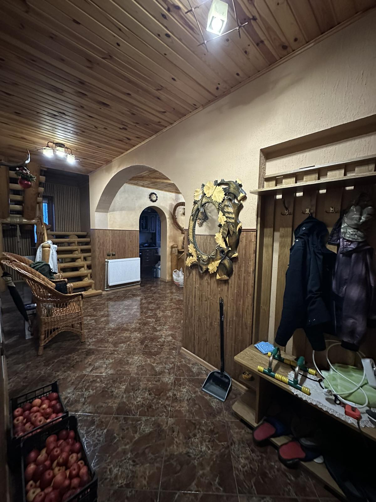 Фото 22 — Продаж - Готелі - - Ціна $295,000 - 1976