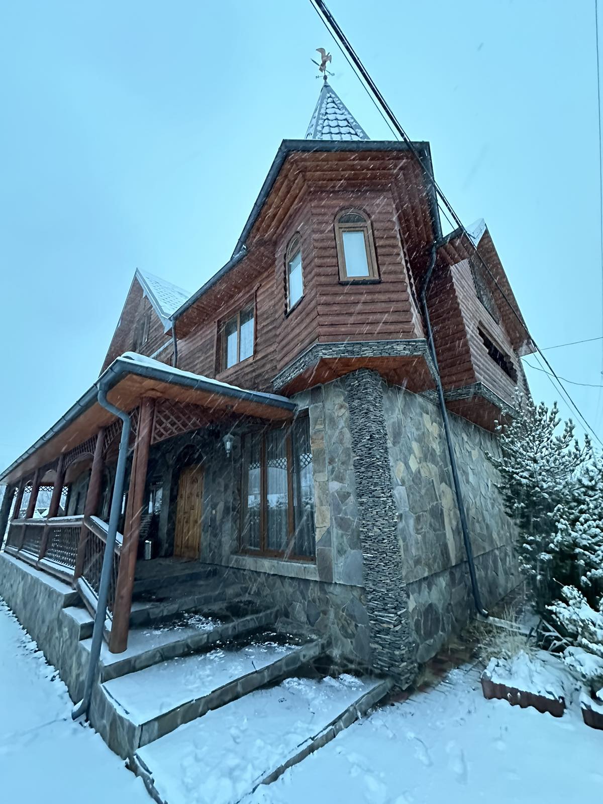 Фото 34 — Продаж - Готелі - - Ціна $295,000 - 1976