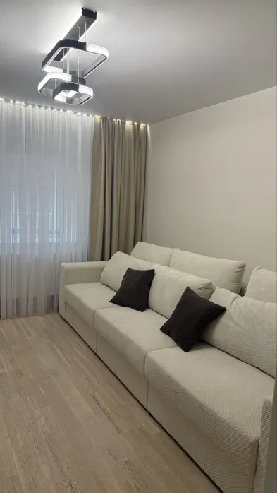 Фото 4 — Продаж - Квартира - 3 Кімнати - Ціна $167,000 - 2042