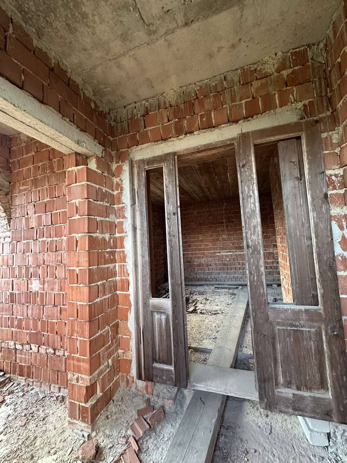 Фото 20 — Продаж - Будинок - - Ціна $27,000 - 2043