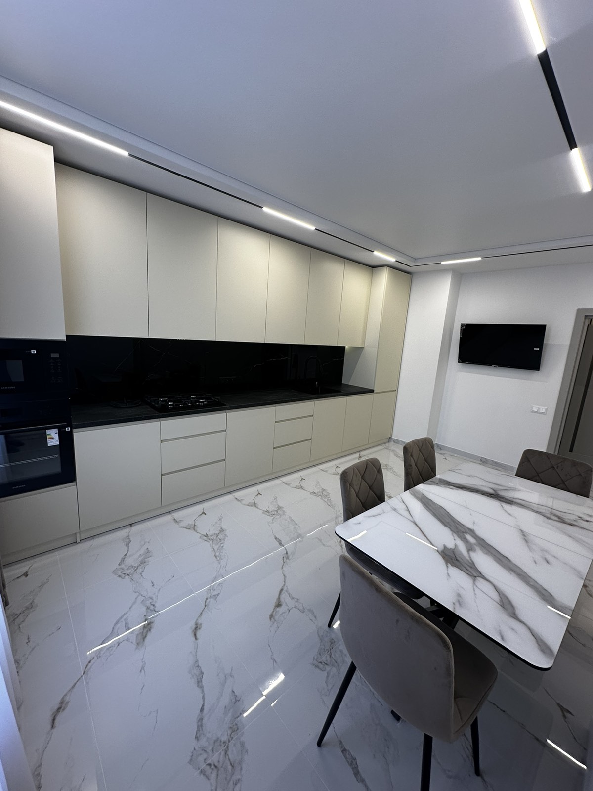 Фото 5 — Продаж - Квартира - 2 Кімнати - Ціна $129,000 - 2193