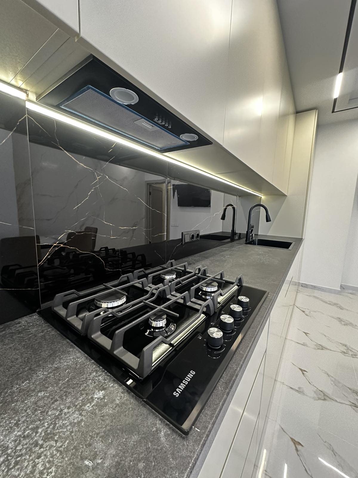 Фото 9 — Продаж - Квартира - 2 Кімнати - Ціна $129,000 - 2193