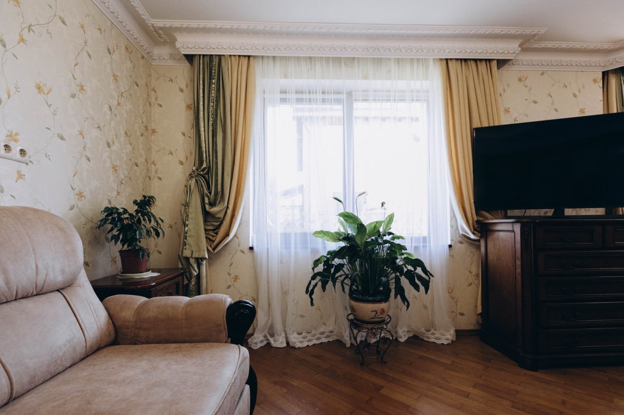 Фото 33 — Продаж - Будинок - - Ціна $425,000 - 2282