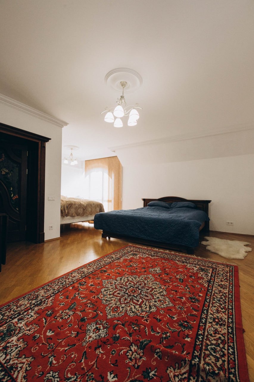 Фото 105 — Продаж - Будинок - - Ціна $425,000 - 2282