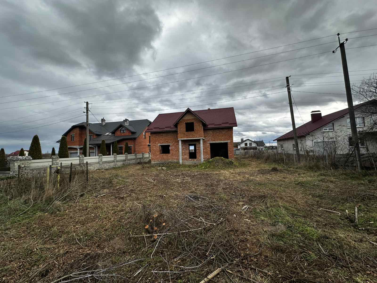Фото 2 — Продаж - Будинок - - Ціна $70,000 - 2379