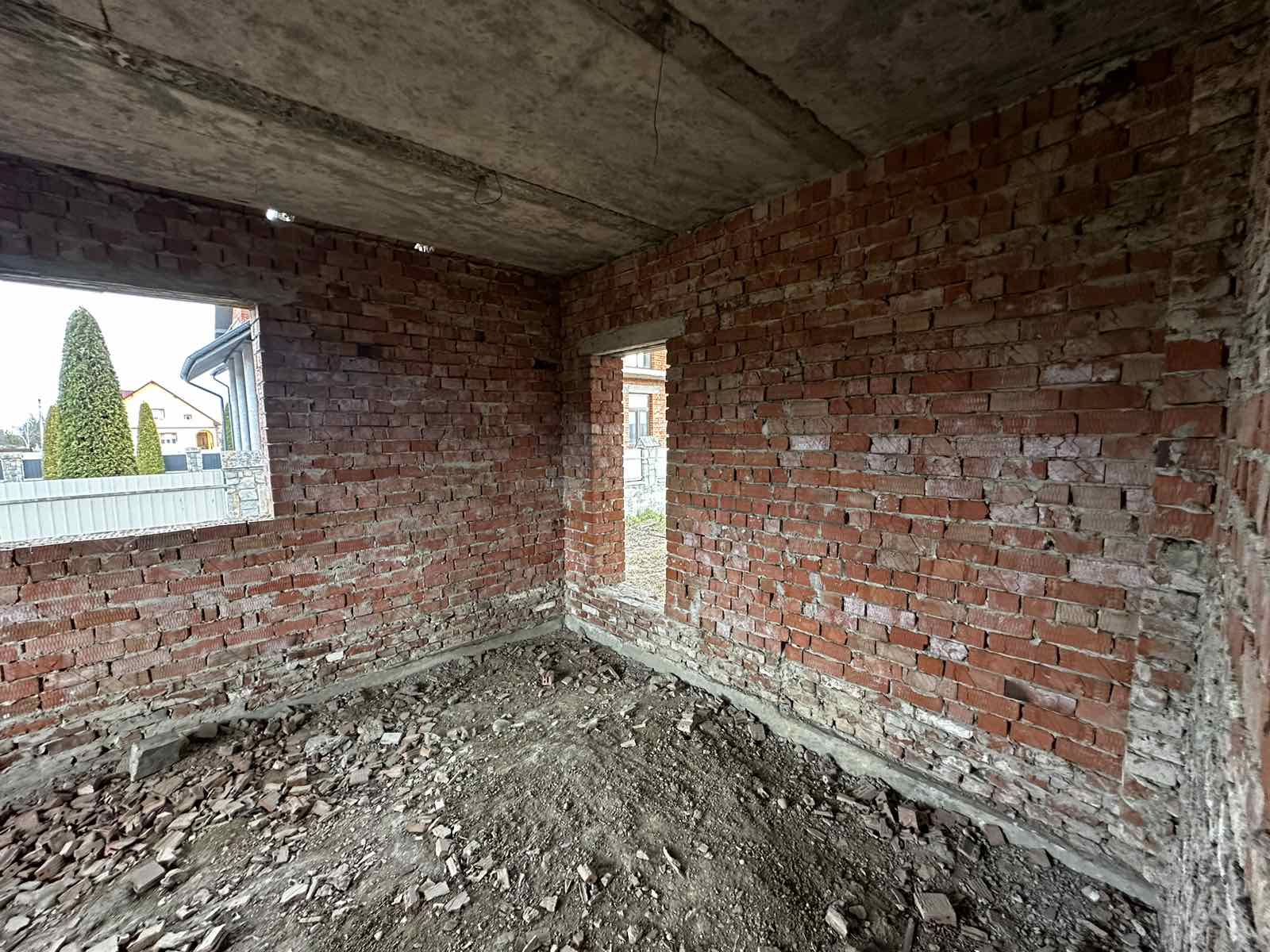 Фото 11 — Продаж - Будинок - - Ціна $70,000 - 2379
