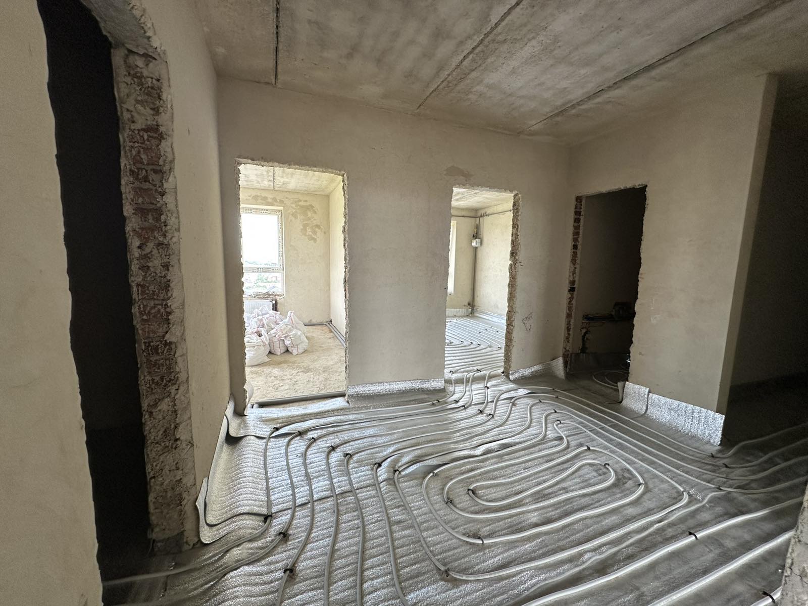 Фото 3 — Продаж - Квартира - 3 Кімнати - Ціна $88,500 - 2434