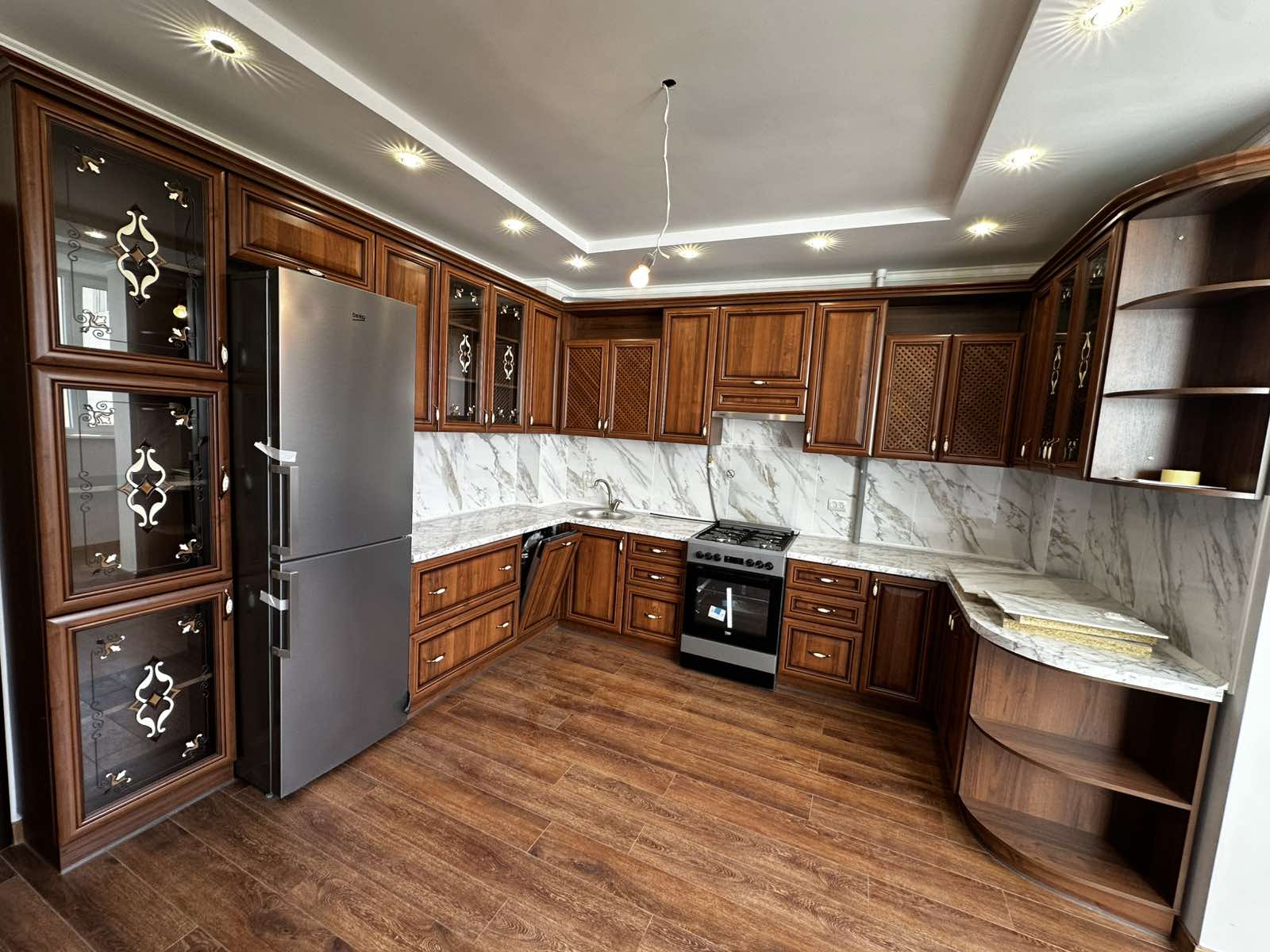 Фото 3 — Продаж - Квартира - 3 Кімнати - Ціна $132,500 - 2465
