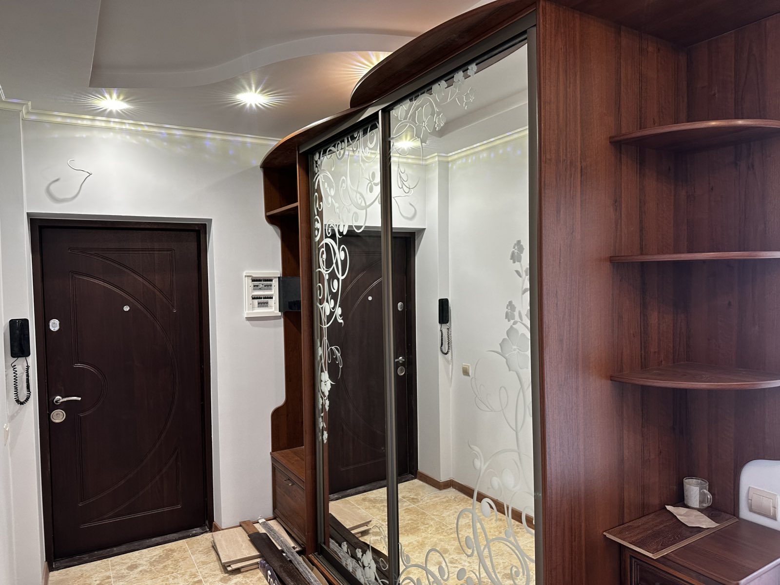 Фото 7 — Продаж - Квартира - 3 Кімнати - Ціна $132,500 - 2465