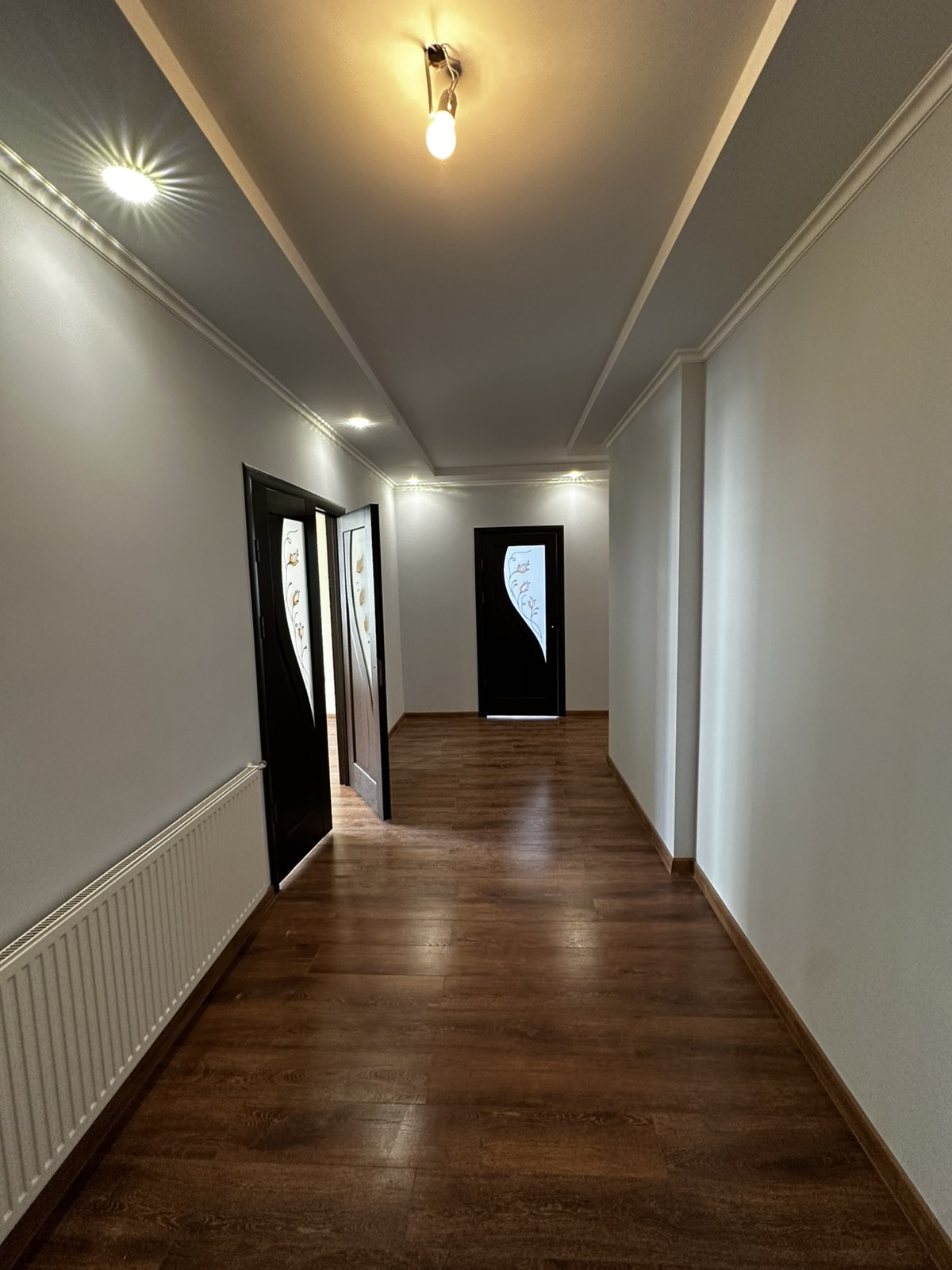 Фото 9 — Продаж - Квартира - 3 Кімнати - Ціна $132,500 - 2465