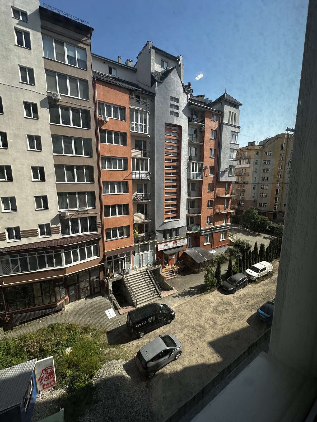 Фото 12 — Продаж - Квартира - 3 Кімнати - Ціна $132,500 - 2465