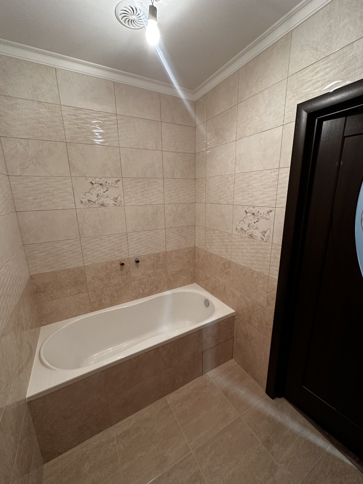 Фото 25 — Продаж - Квартира - 3 Кімнати - Ціна $132,500 - 2465