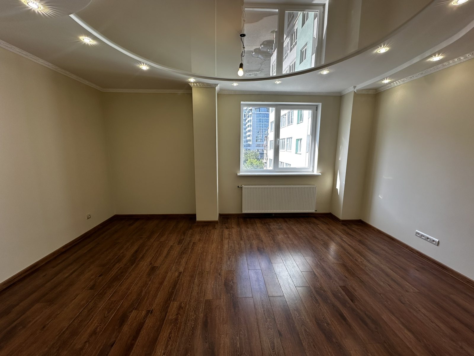 Фото 33 — Продаж - Квартира - 3 Кімнати - Ціна $132,500 - 2465