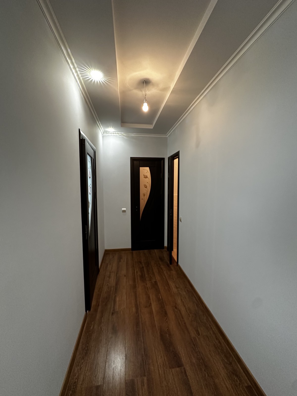 Фото 36 — Продаж - Квартира - 3 Кімнати - Ціна $132,500 - 2465