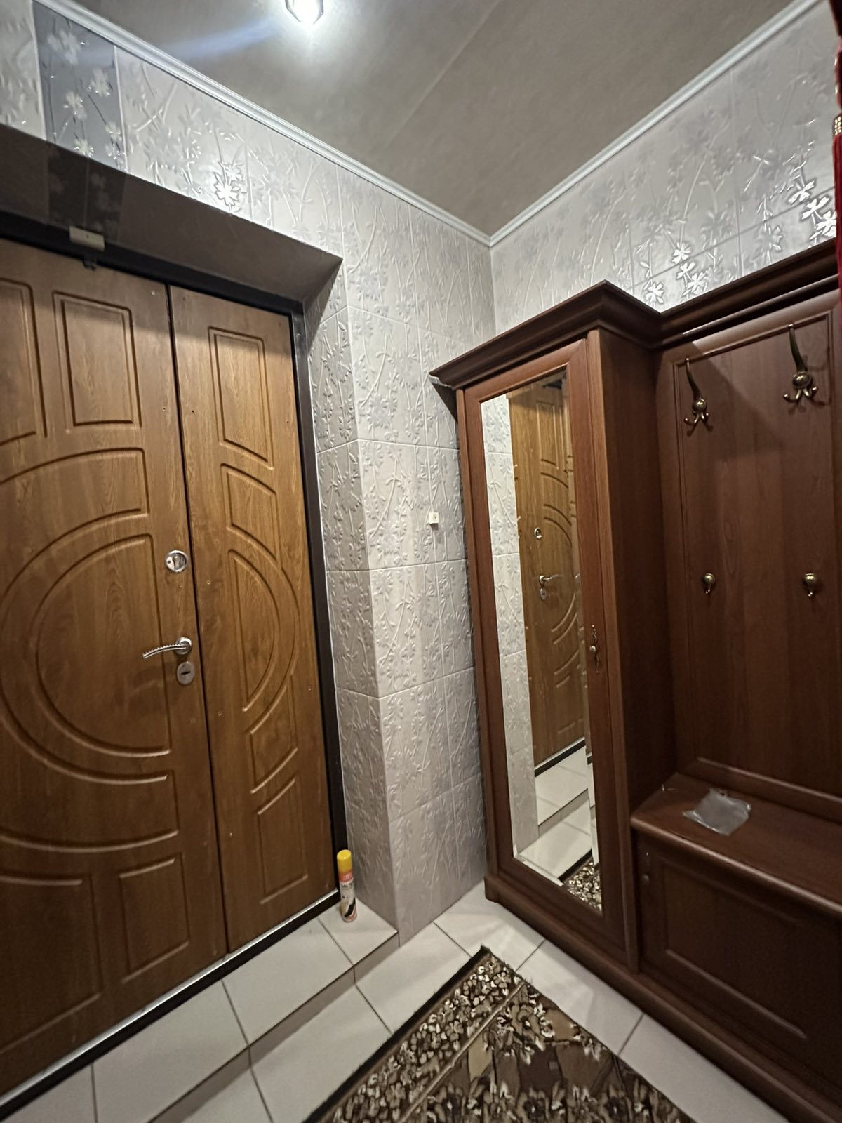 Фото 4 — Продаж - Будинок - - Ціна $214,000 - 2477
