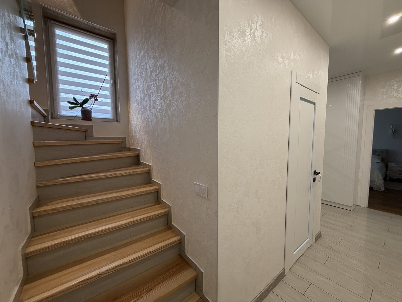 Фото 16 — Продаж - Будинок - - Ціна $380,000 - 2523