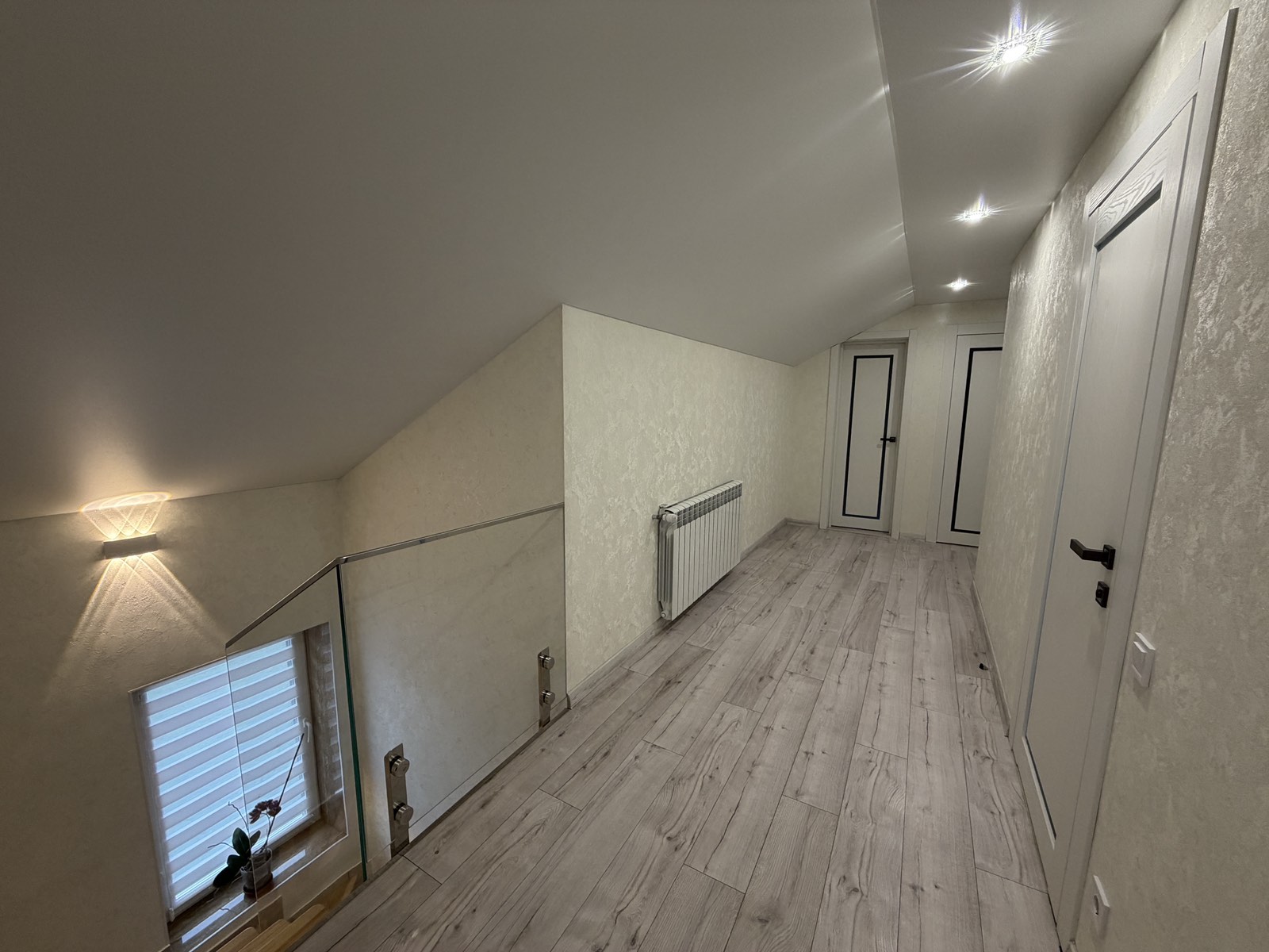 Фото 17 — Продаж - Будинок - - Ціна $380,000 - 2523