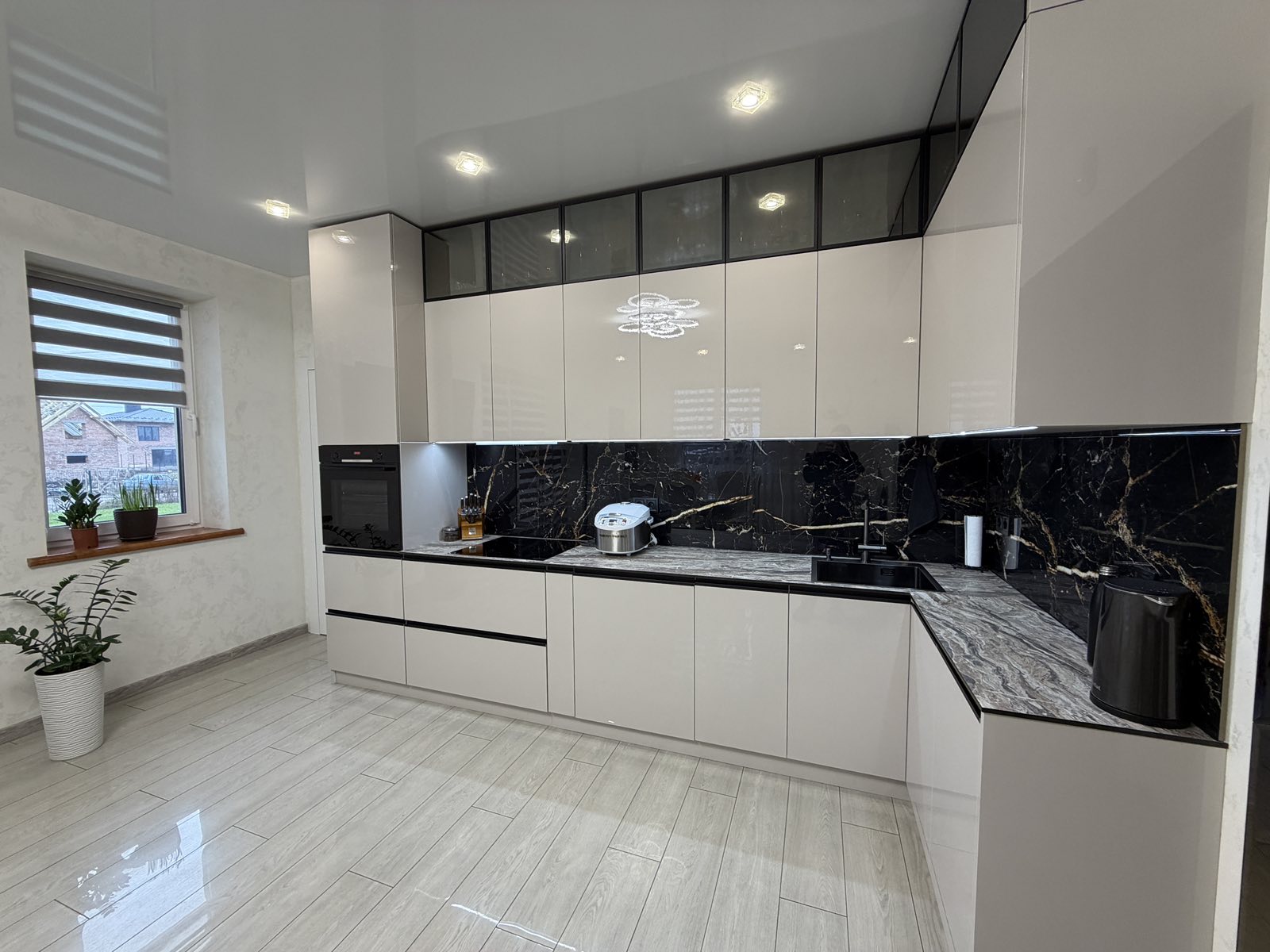 Фото 8 — Продаж - Будинок - - Ціна $380,000 - 2523