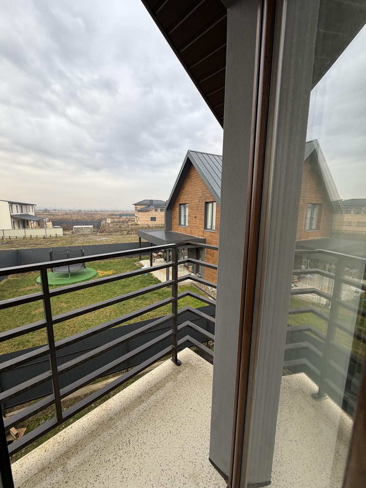 Фото 34 — Продаж - Будинок - - Ціна $380,000 - 2523