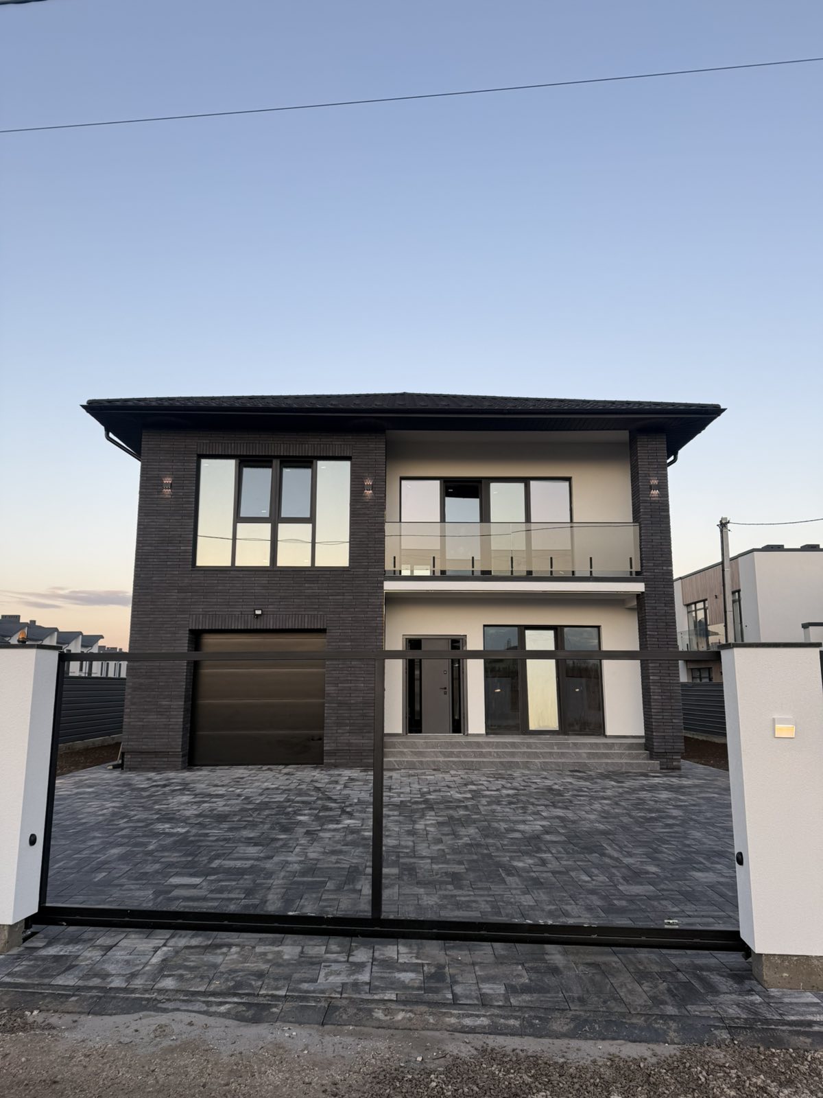 Фото 3 — Продаж - Будинок - - Ціна $230,000 - 2525