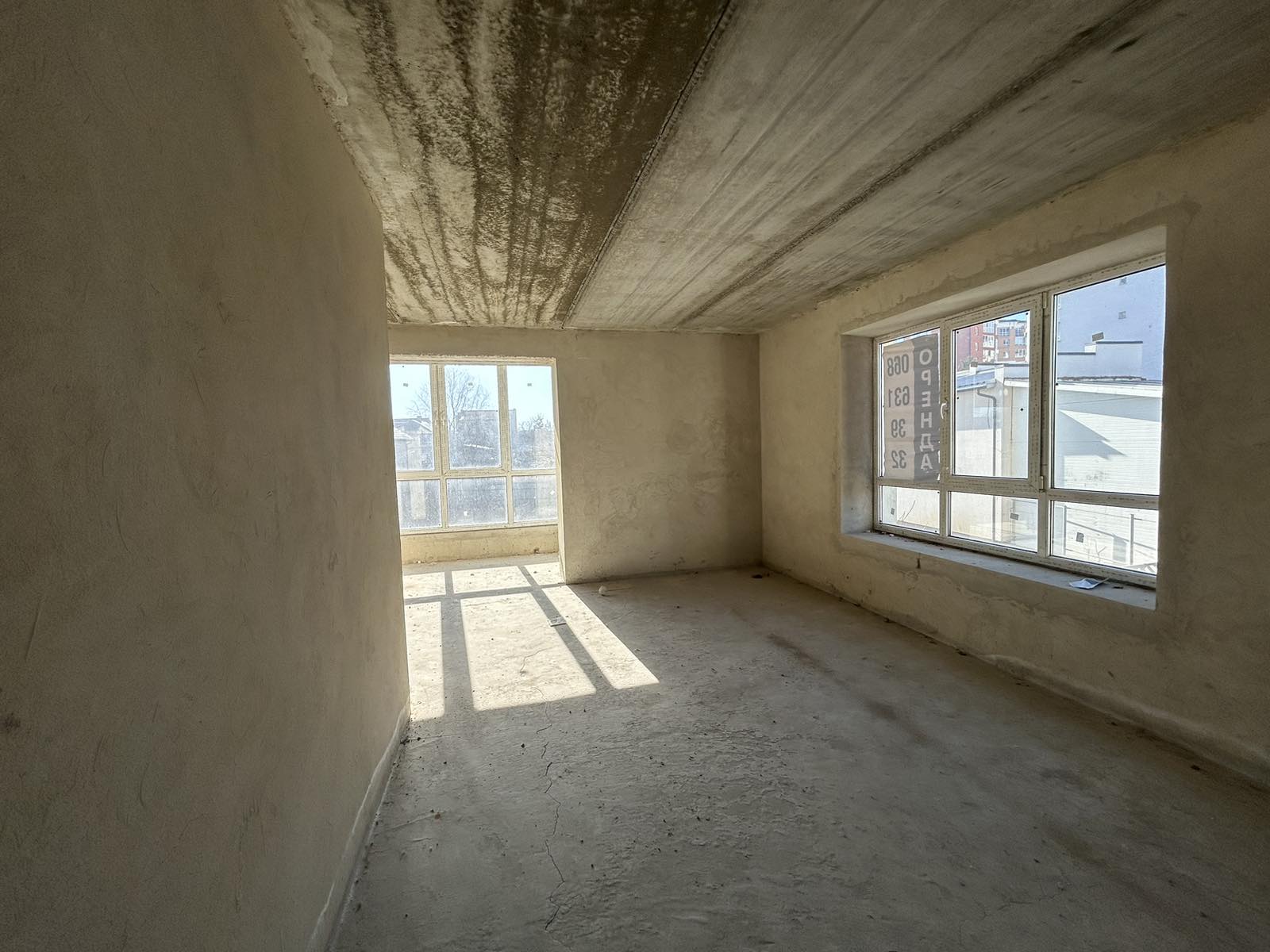 Фото 9 — Продаж - Квартира - 3 Кімнати - Ціна $98,500 - 2541