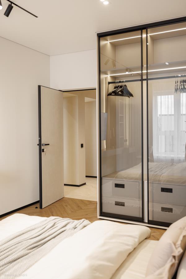 Фото 2 — Продаж - Квартира - 2 Кімнати - Ціна $155,000 - 2556