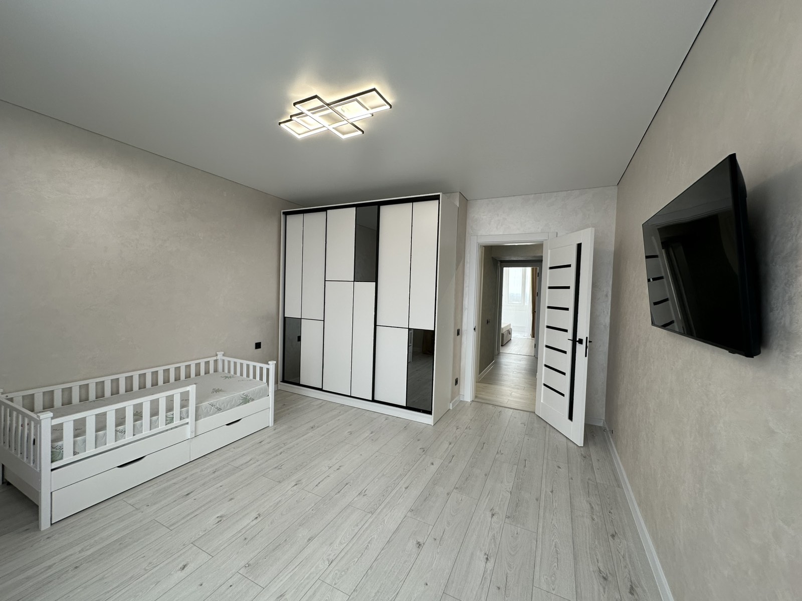 Фото 20 — Продаж - Квартира - 3 Кімнати - Ціна $120,000 - 1497