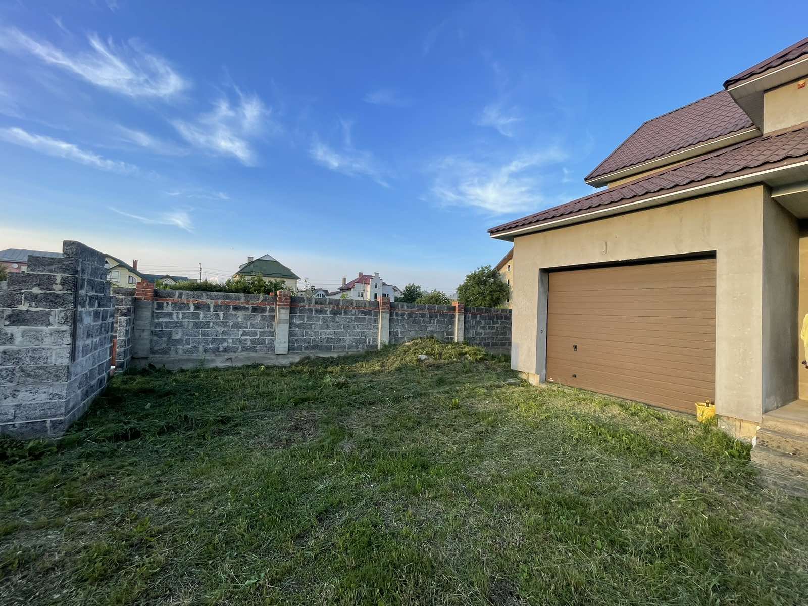 Фото 4 — Продаж - Будинок - - Ціна $188,000 - 1764